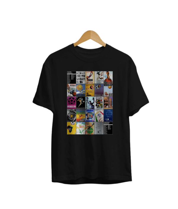 Remera Posters Mundiales Negra - Unisex / Niño / Mujer